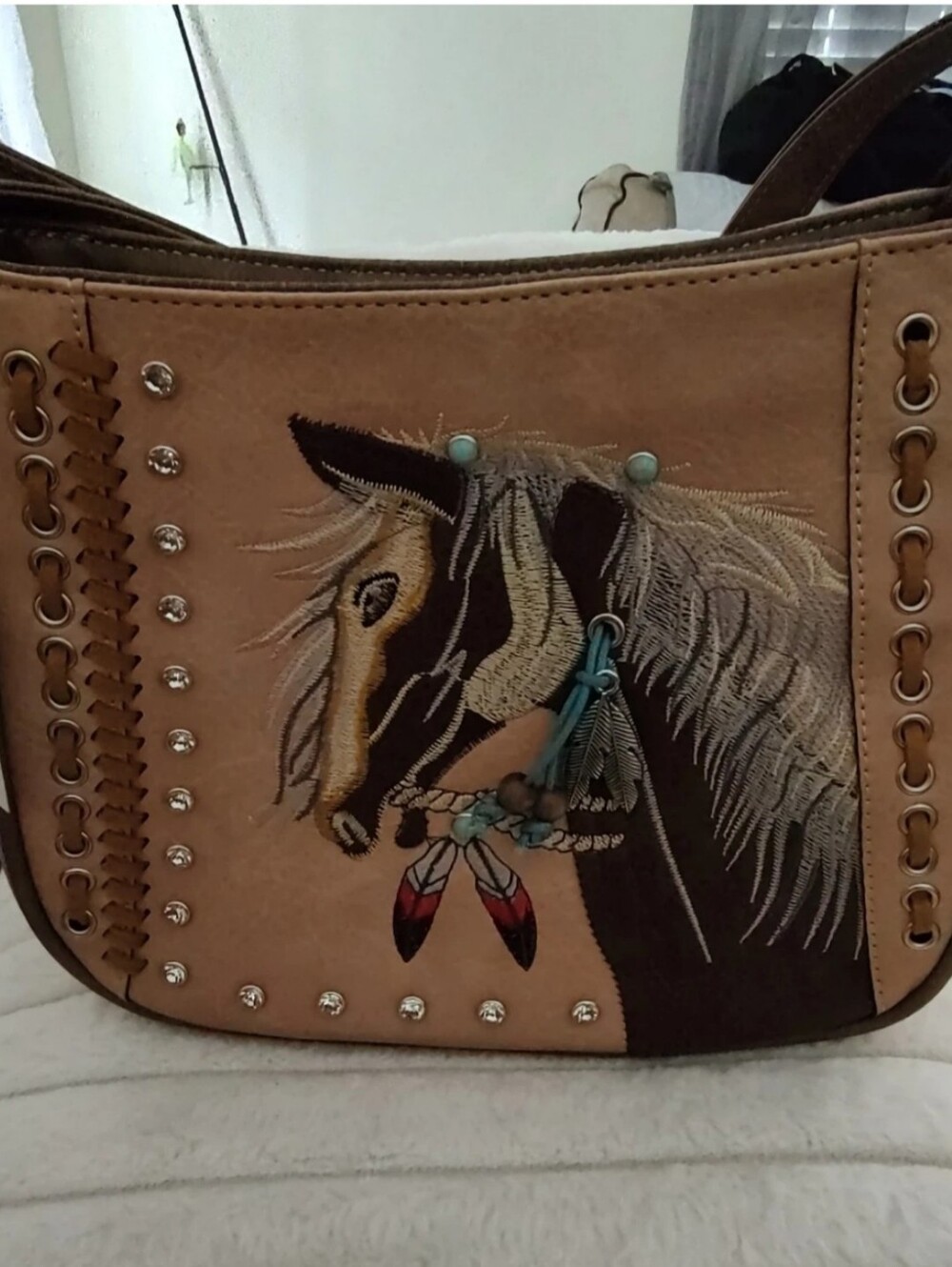 Western Cowgirl Style Embroidered Horse Feather Crossbody Handbag